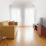 Vibrant Host Solutions-Bonfim