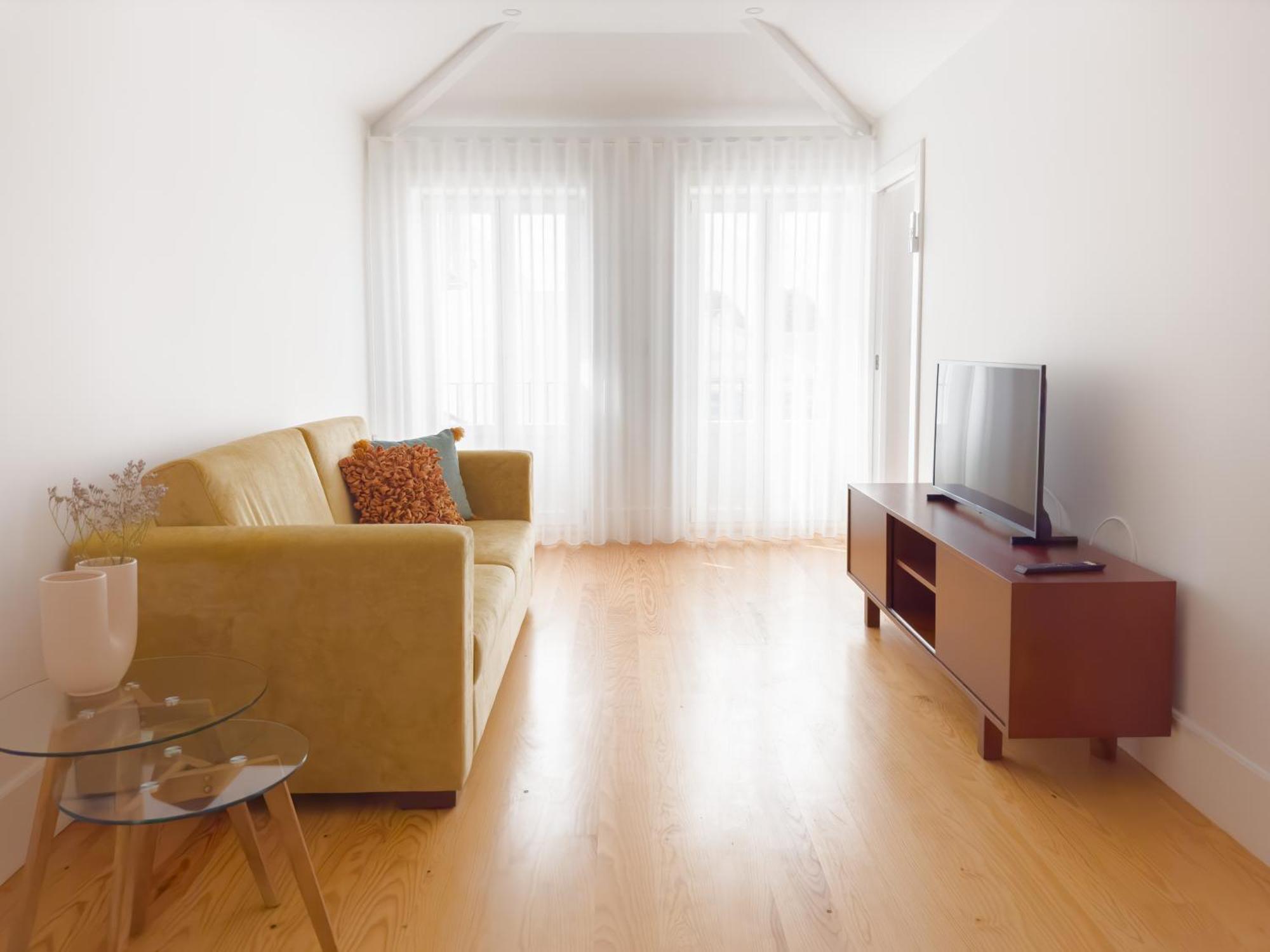 Vibrant Host Solutions-bonfim Porto