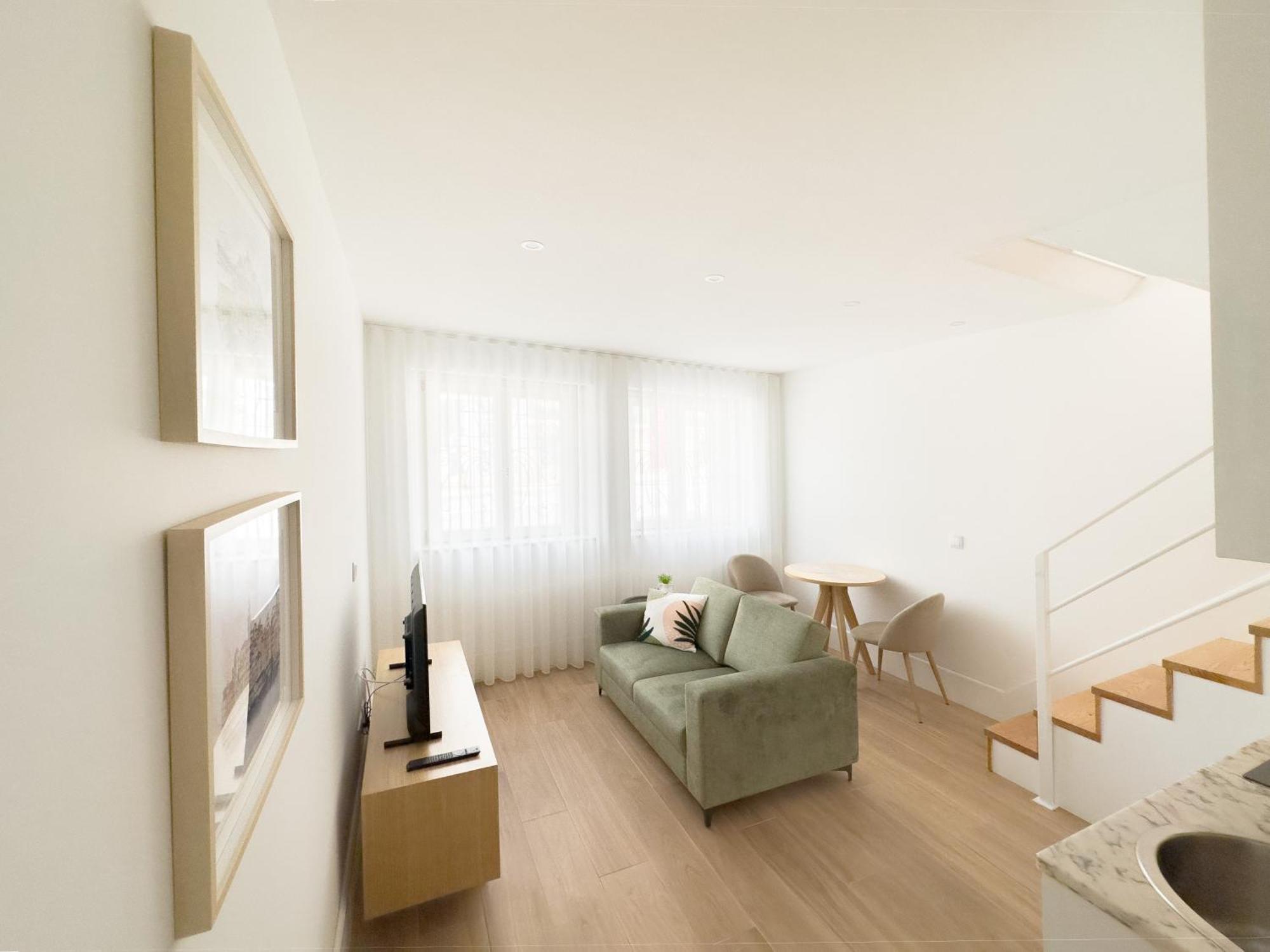 Vibrant Host Solutions-bonfim Porto